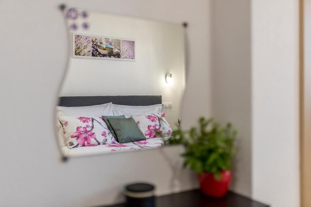 Apart Sa Terasom 250M Od Plaze,Parking,Wi Fi,Rostilj Trogir Exterior photo