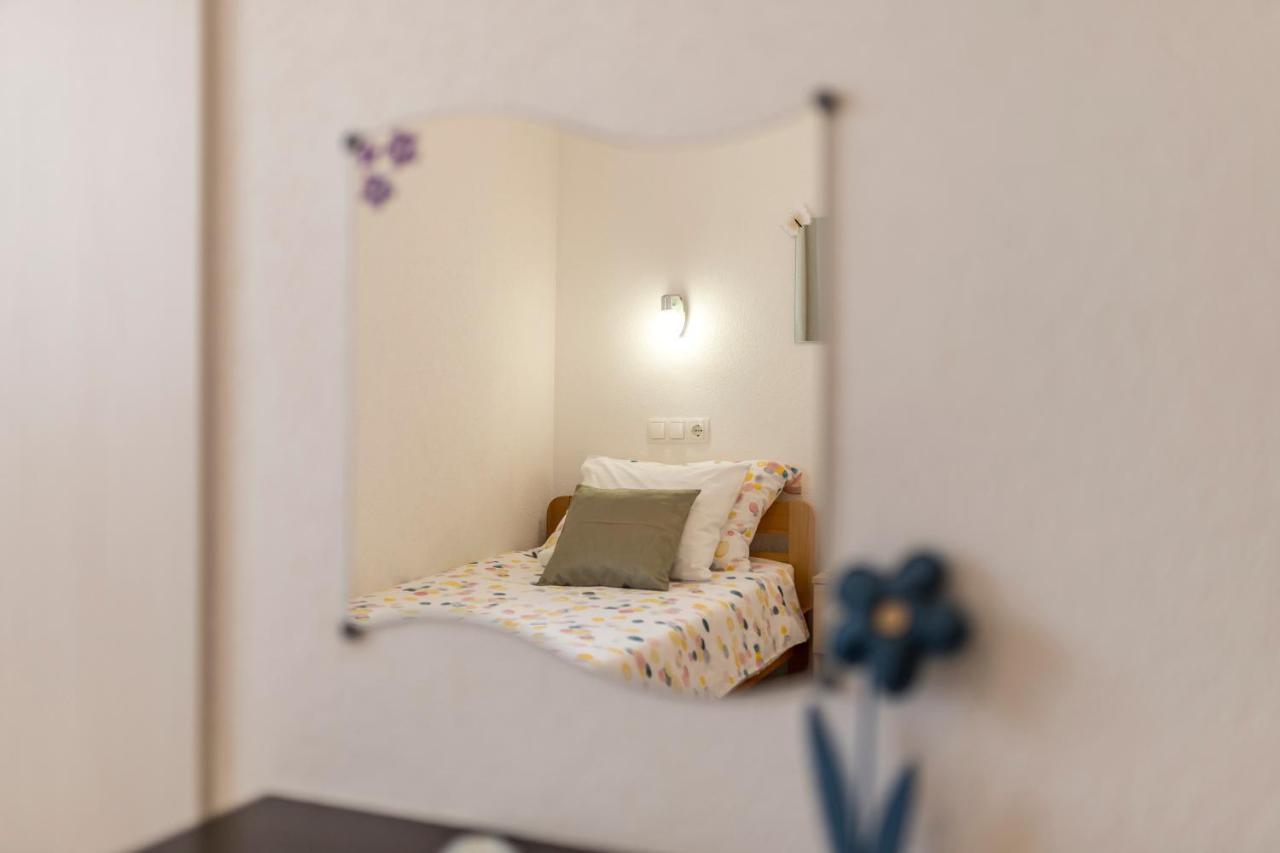 Apart Sa Terasom 250M Od Plaze,Parking,Wi Fi,Rostilj Trogir Exterior photo