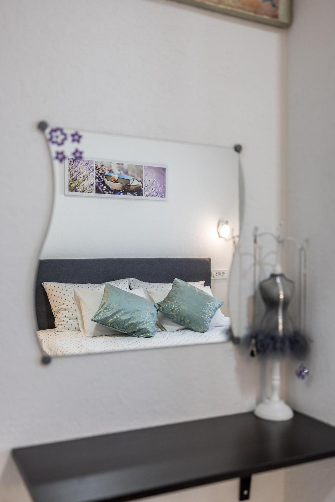 Apart Sa Terasom 250M Od Plaze,Parking,Wi Fi,Rostilj Trogir Exterior photo